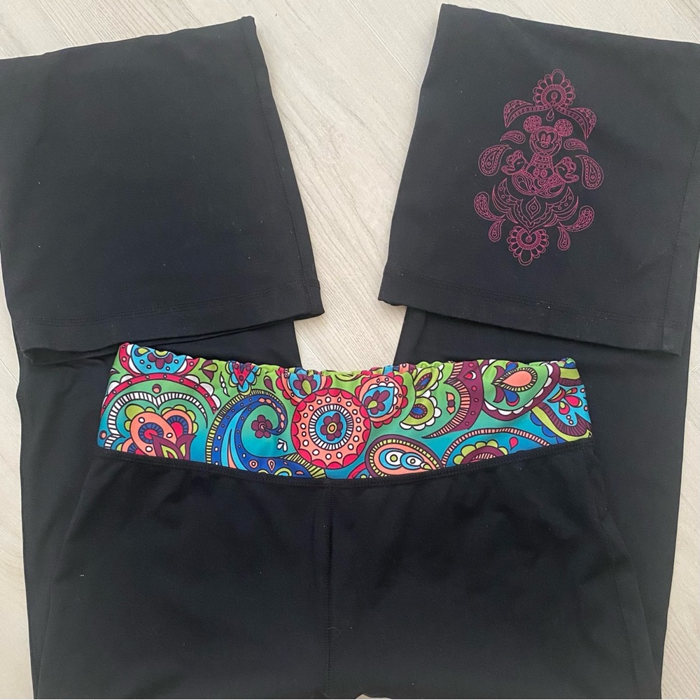 Disney Parks Yoga Pants Women’s Size Small